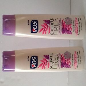 Alberto Vo5 Conditioner color protection nourish & shine bundle of 2